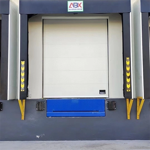 Lifting Door